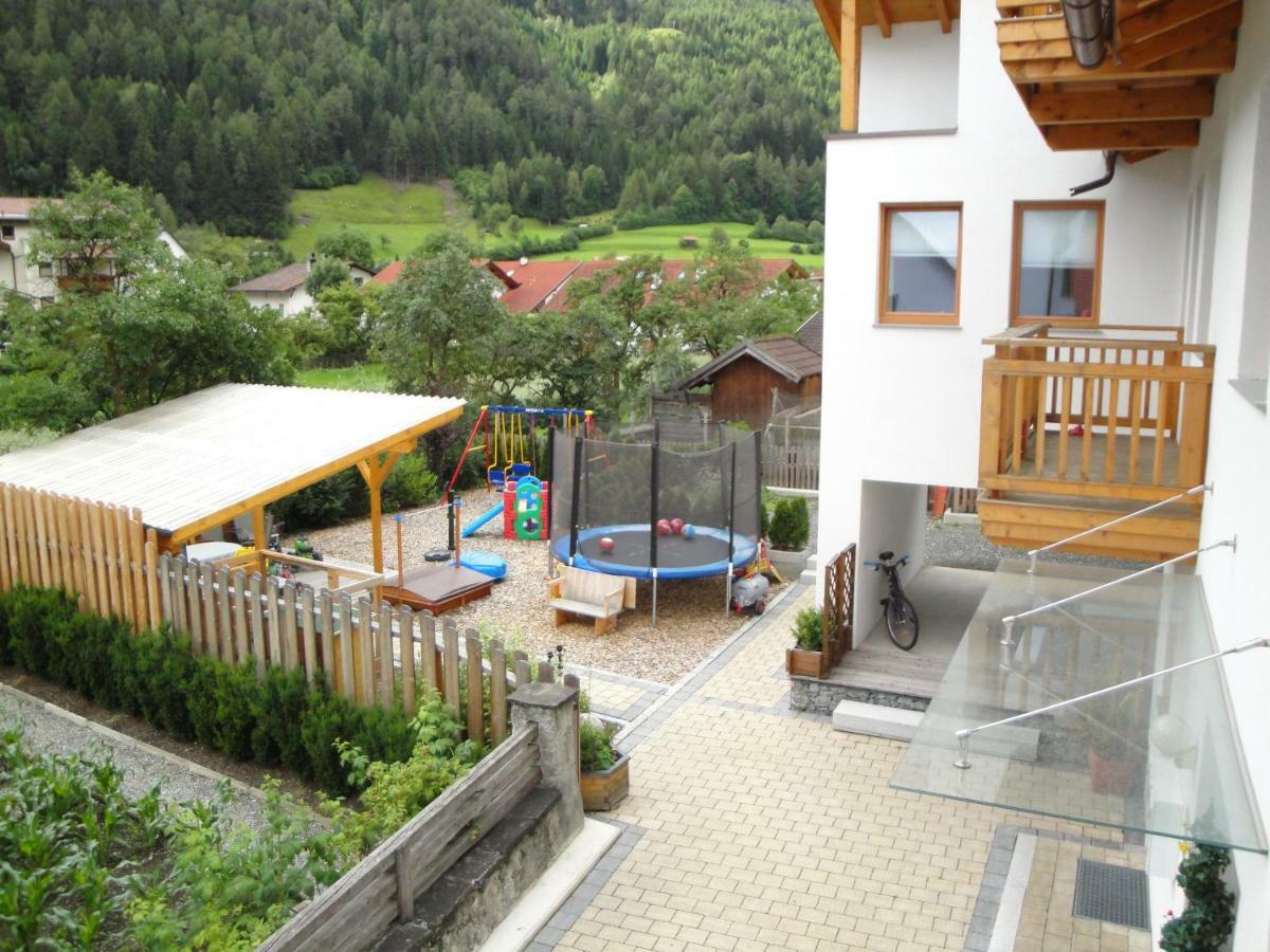 Apart Dominika Ried im Oberinntal Exterior foto