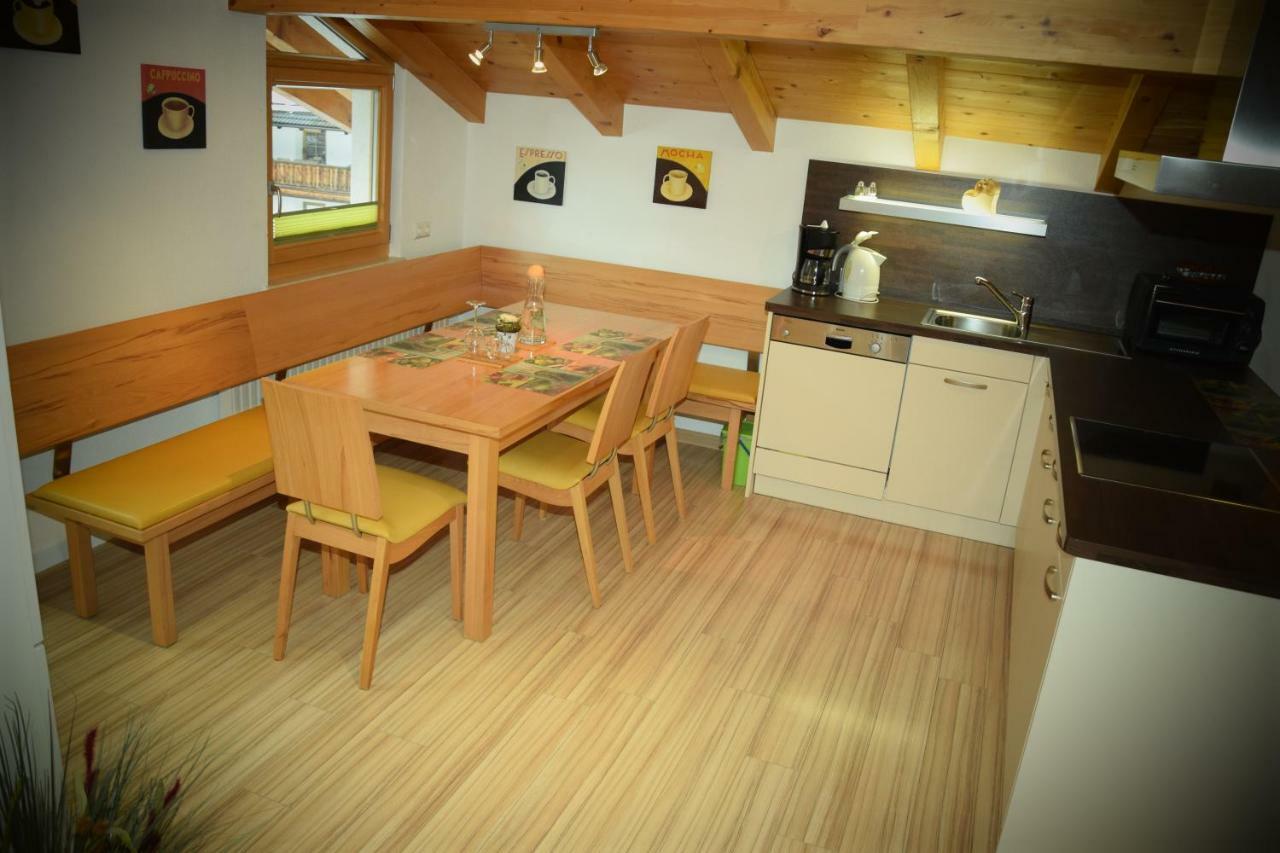 Apart Dominika Ried im Oberinntal Exterior foto